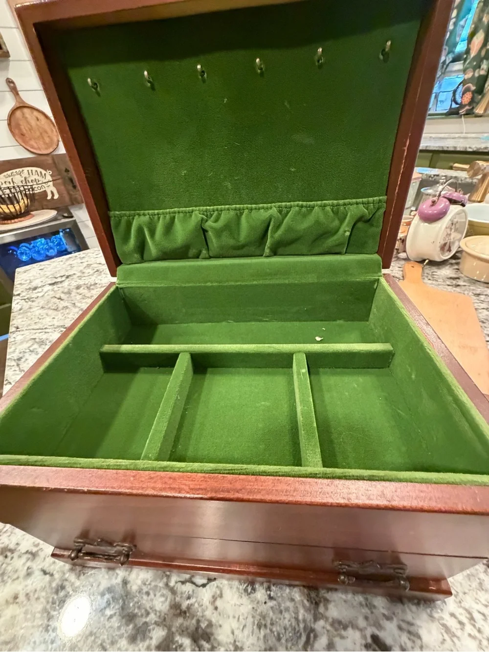 Reed & Barton Mahogany Finish Wooden Serving Box with Brass Plate